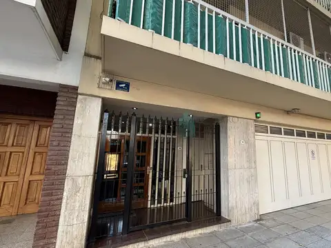 Departamento de 4 ambientes en alquiler, villa luro.