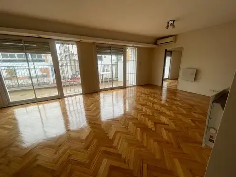 Amplio departamento en alquiker 5 ambientes caballito
