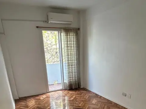 Al frente con balcón
