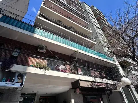 Departamento 2 ambientes piso 13 en alquiler
