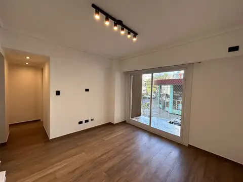 Departamento 2 ambientes reciclado en caballito sur
