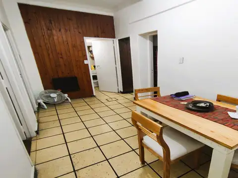 Depto.tipo casa de 3 ambientes en venta en barrio santa rita