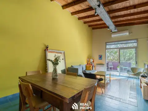 Ph a la venta de 3 ambientes con balcon-terraza y parrilla en liniers