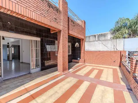 Ph 3 ambientes venta en villa lugano terraza