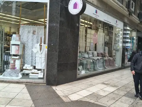 Local - palermo