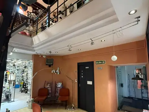 Local 1000m2 con oficina y deposito