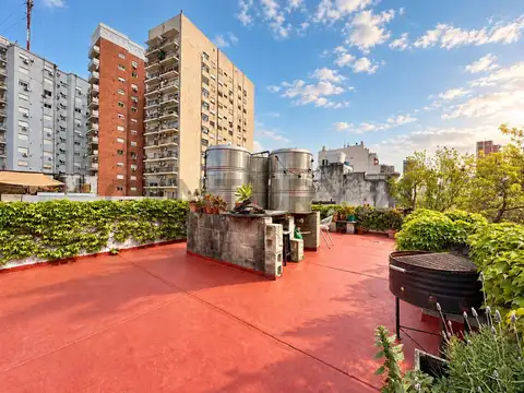 Venta ph 3 ambientes en duplex, balcon y terraza propia, sin expensas en colegiales