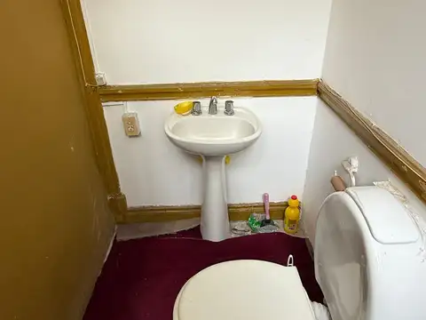 Ph de 8 ambientes  al frente ent. indep. 4 baños terraza  "ideal uso comercial"