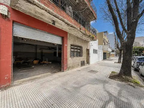 Venta complejo 3 unidades en villa pueyrredón