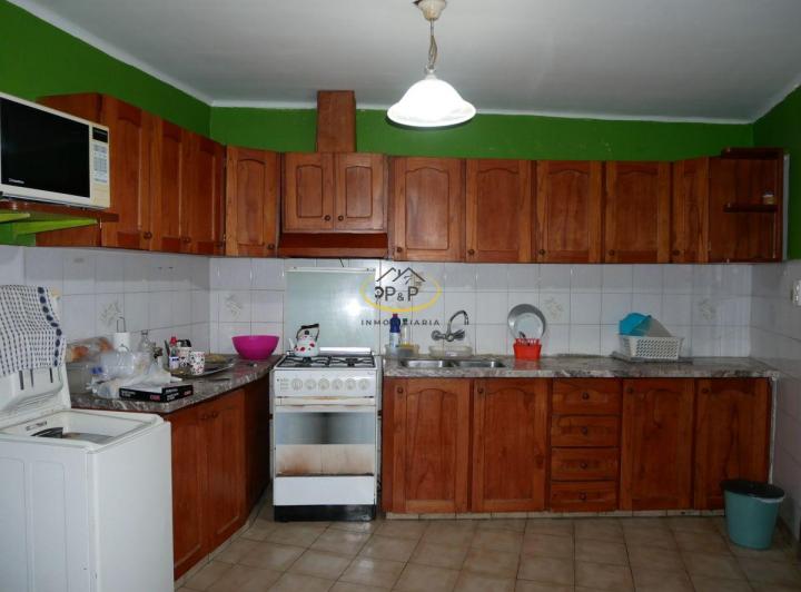 Casa · 150m² · 5 Ambientes · 2 Cocheras