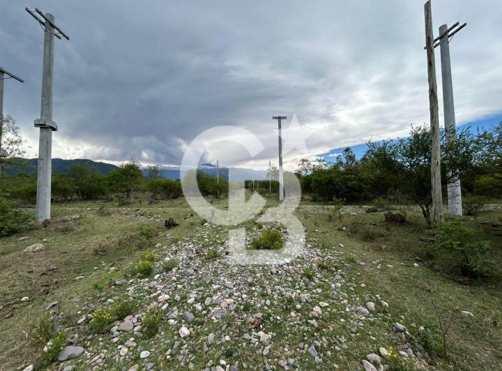 Terreno · 600m²