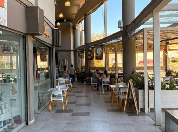 Local comercial · 30m² · 2 Ambientes