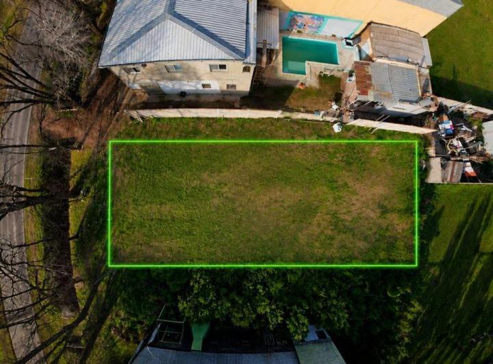 Terreno · 600m²