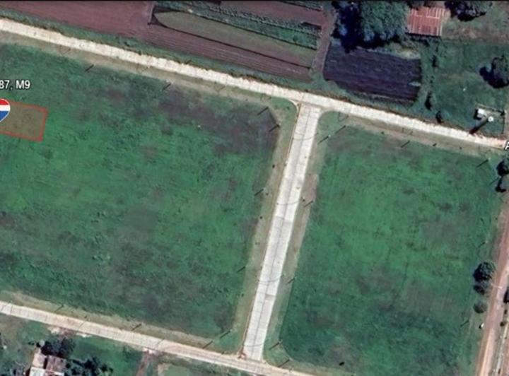Terreno · 232m²