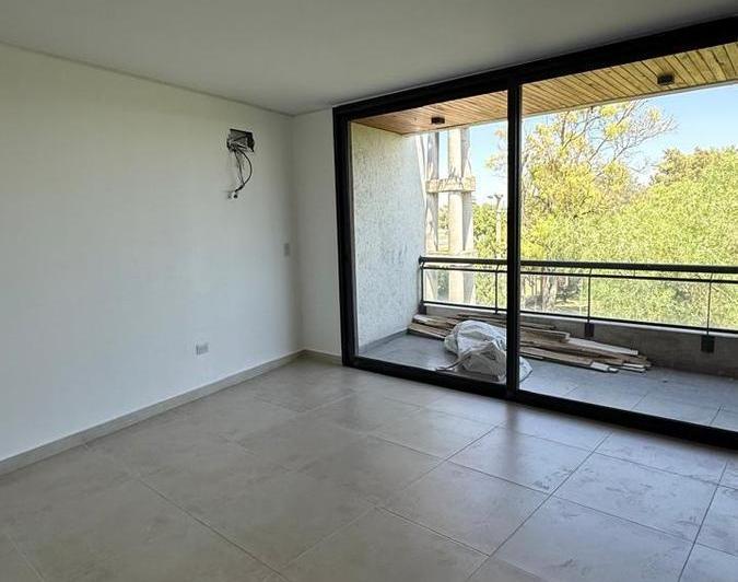 Departamento · 160m² · 5 Ambientes · 1 Cochera