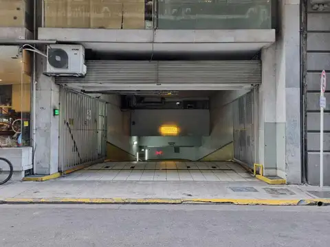 Cochera en venta en microcentro