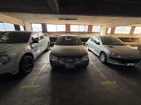 Venta cochera cubierta y fija en belgrano con seguridad privada 24 horas!