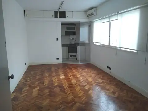 Oficina a la venta en microcentro