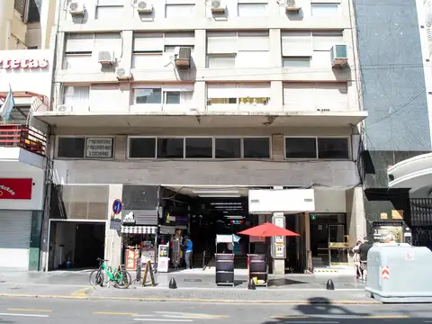 Venta oficina en microcentro  av. corrientes 800