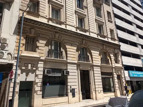 Venta oficina de categoría de 8 despachos zona tribunales
