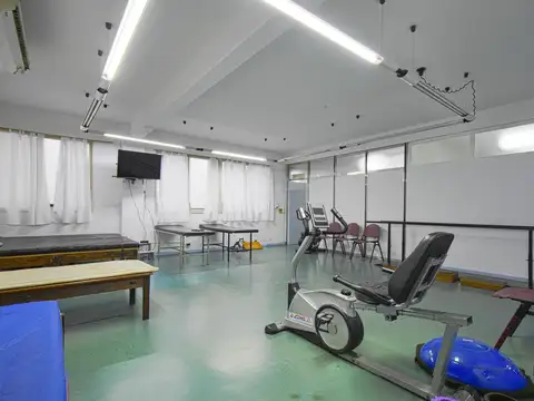 Venta oficina 5 ambientes multifuncional en recoleta