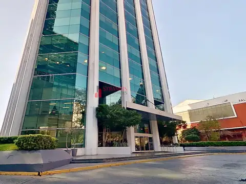 Oficina de 797 m2 y 13 cocheras ubicada sobre bouchard y lavalle, a metros de puerto madero