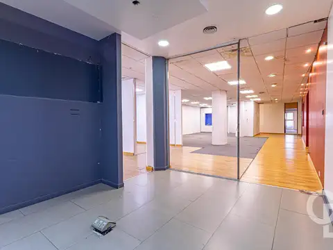 Oficinas en venta en san nicolás. edificio en block. chalet "muebles díaz"
