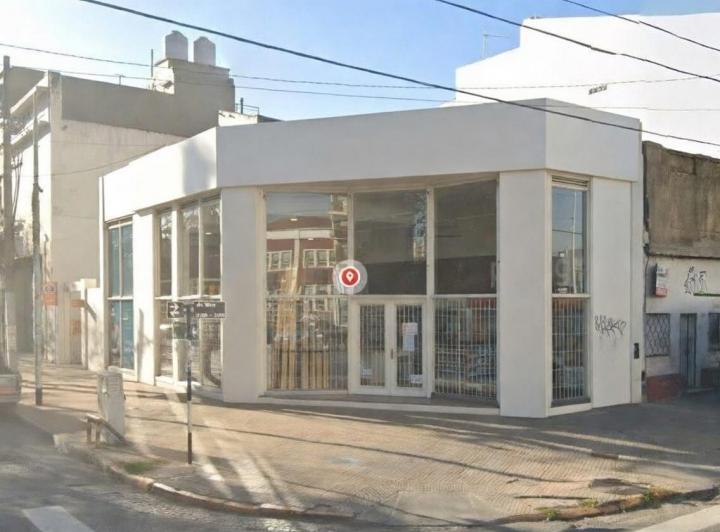 Local comercial · 124m²