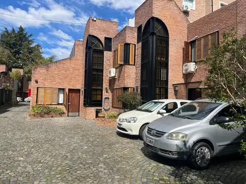 Alquiler temporal casa 3 ambientes en complejo cerrado en san isidro. excelente ubicación