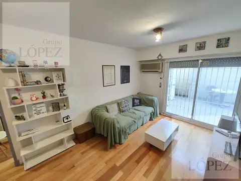 Alquiler temporario - departamento de 2 ambientes en olivos - con patio privado