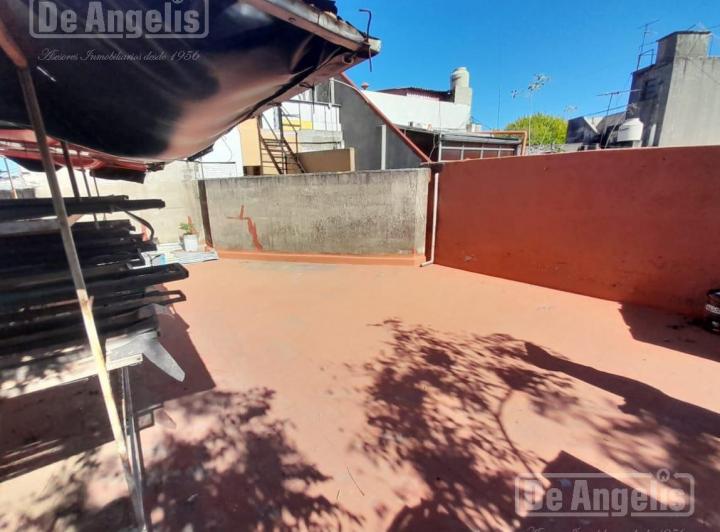 Local comercial · 200m² · 1 Cochera