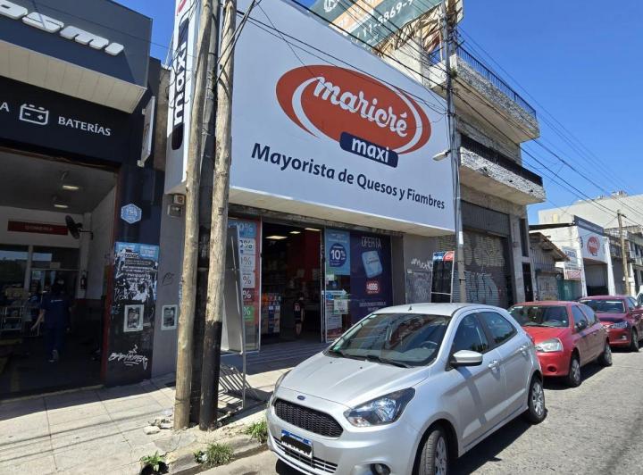 Local comercial · 295m²