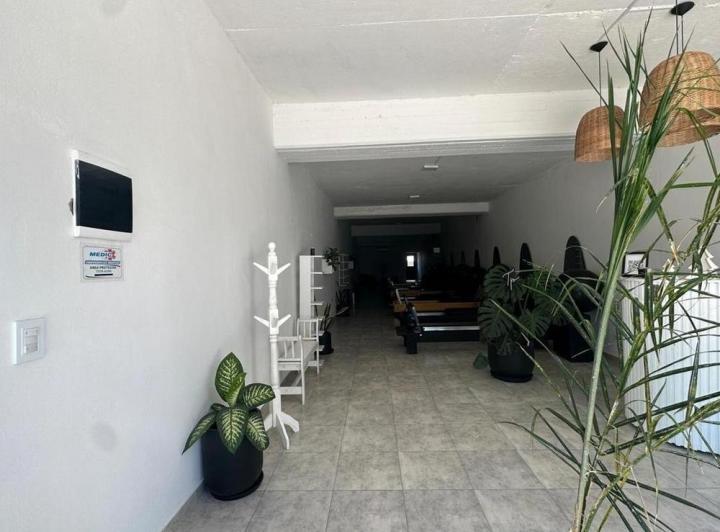 Local comercial · 107m² · 1 Ambiente
