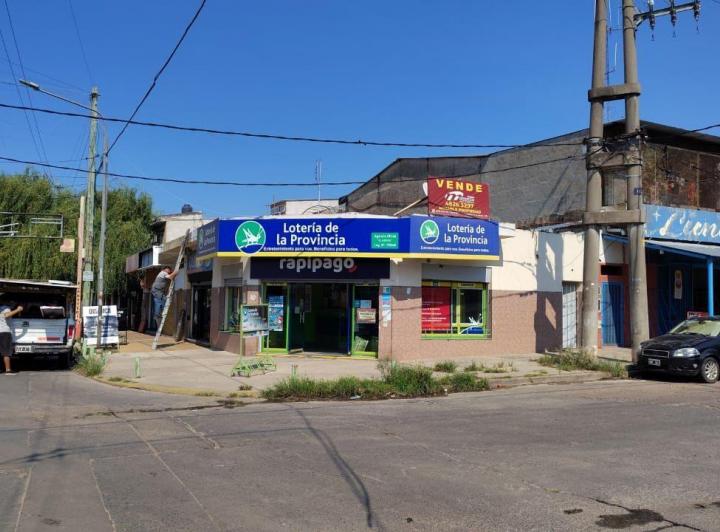 Local comercial · 208m²
