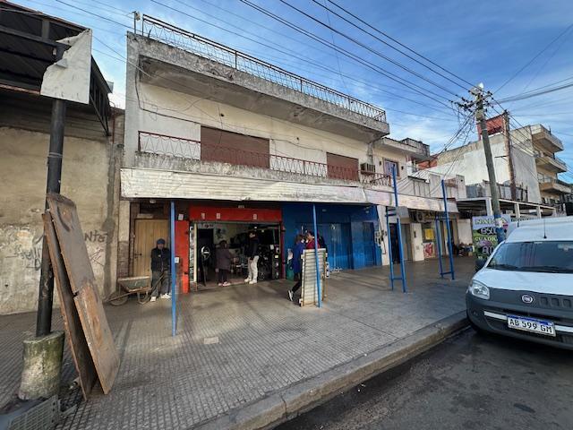 Local comercial · 218m² · 3 Ambientes
