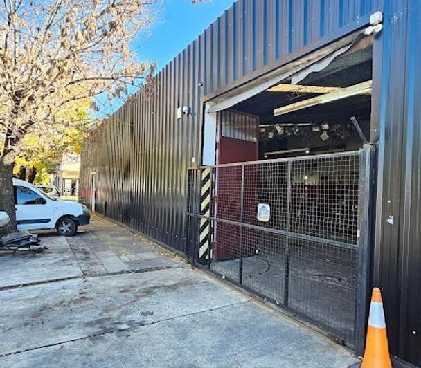 Local comercial · 222m² · 1 Ambiente