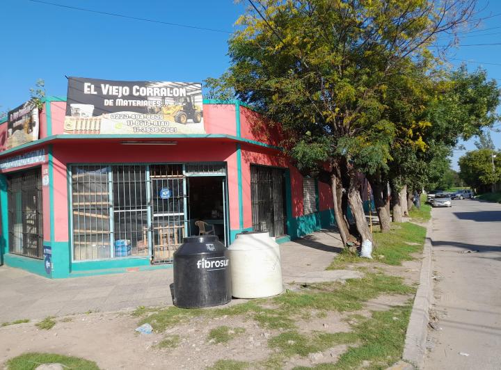 Local comercial · 460m² · 7 Ambientes · 5 Cocheras