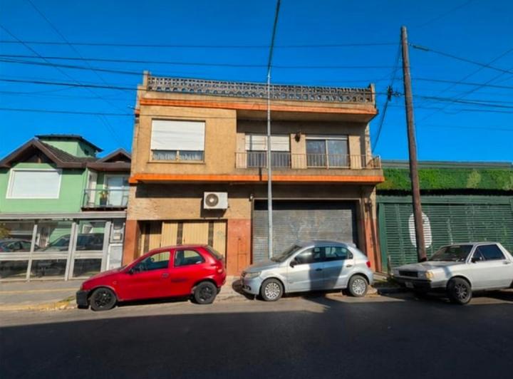 Local comercial · 205m² · 1 Ambiente