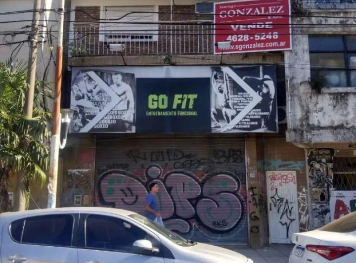 Local comercial · 220m²