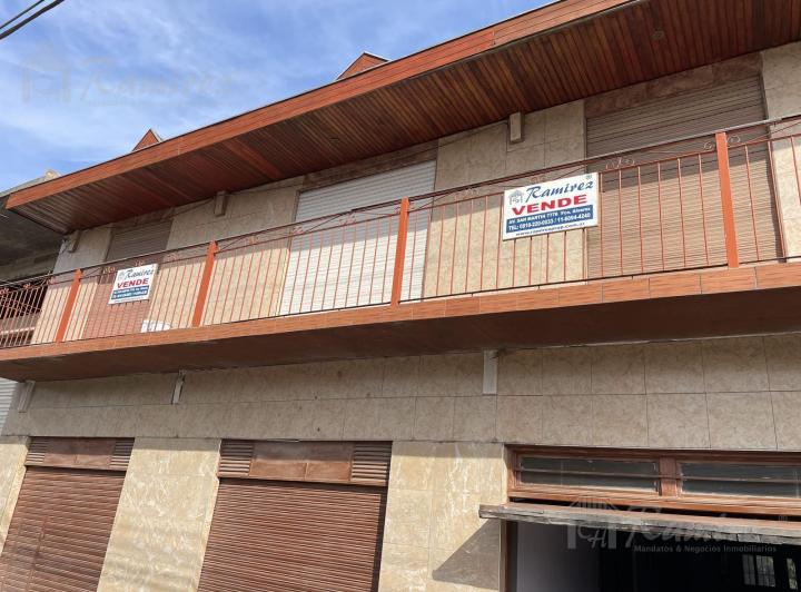 Local comercial · 500m² · 4 Ambientes · 2 Cocheras