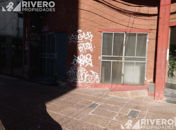 Local comercial · 75m²