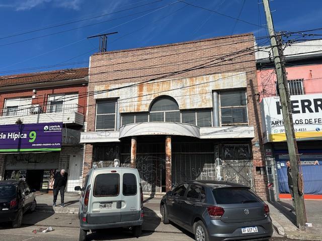 Local comercial · 1277m²