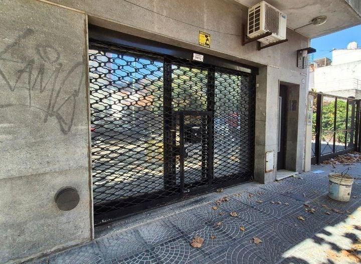 Local comercial · 28m²