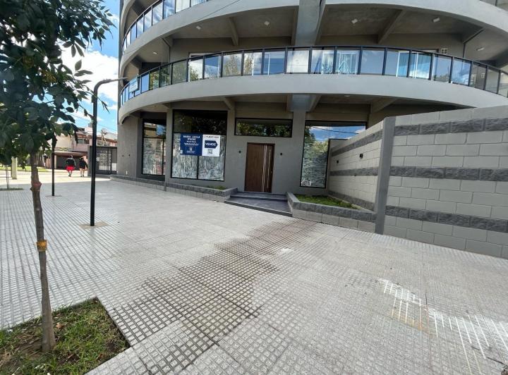 Local comercial · 120m² · 1 Ambiente