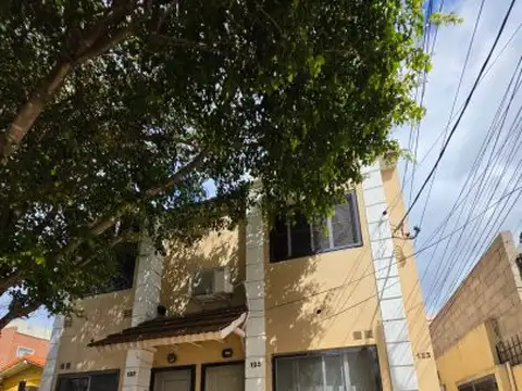 Alquilo duplex  2 amb 1/2 haedo sur