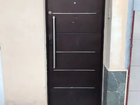 Alquiler de casa 3 ambientes tipo ph en caseros, tres de febrero