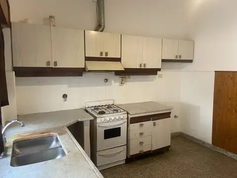 Villa bonich: casa 3 ambientes con patio y terraza. consulte!