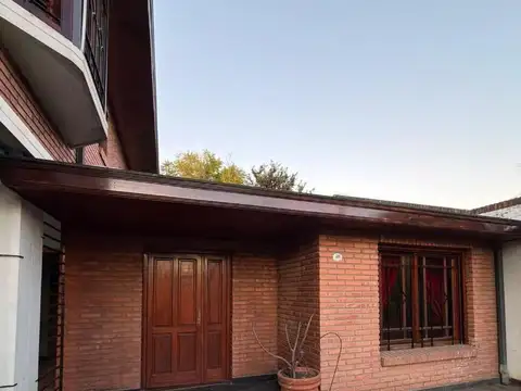 Casa en berazategui oeste