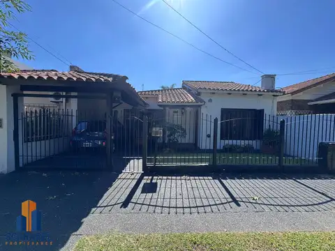 Casa en alquiler c/ cochera en san antonio de padua