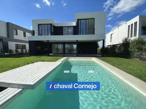 Casa en  alquiler o venta | barrio costas - 3 dormitorios, escritorio/playroom y pileta